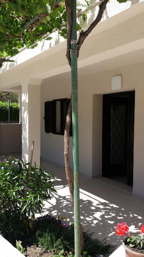 House Mergi 2 Pomer Bagian luar foto
